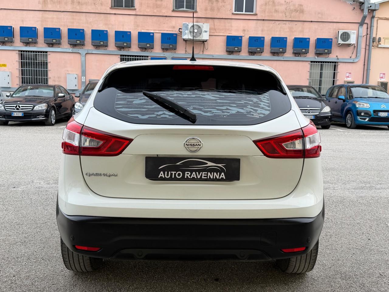 Nissan Qashqai 1.2 DIG-T N-Connecta Neopatentati