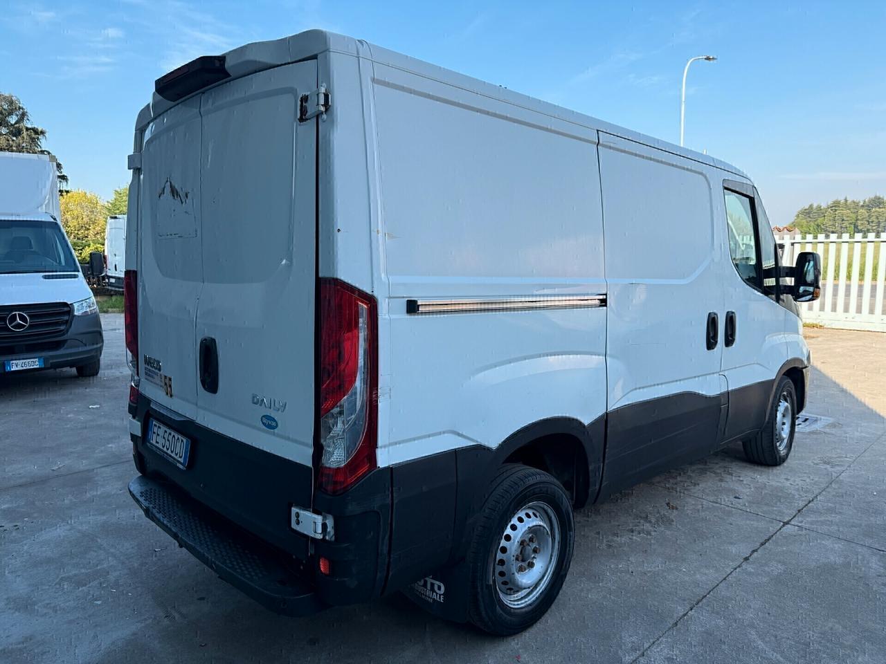 Iveco Daily 35S15/2.3/L1H1/2016