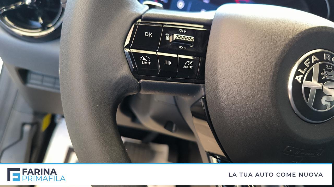 ALFA ROMEO Junior 1.2 ibrida 136cv edct6