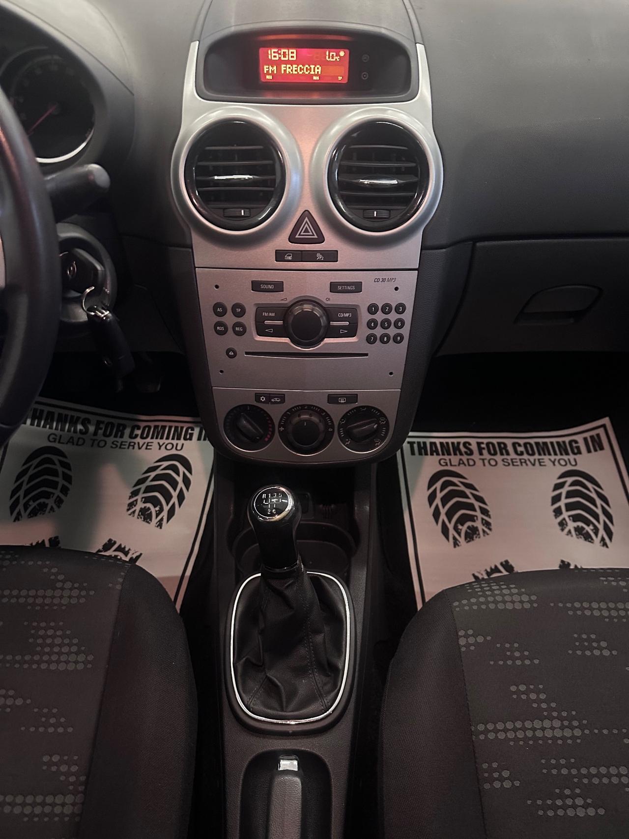 Opel Corsa 1.2 85CV 5 porte GPL-TECH Ok Neopatentati