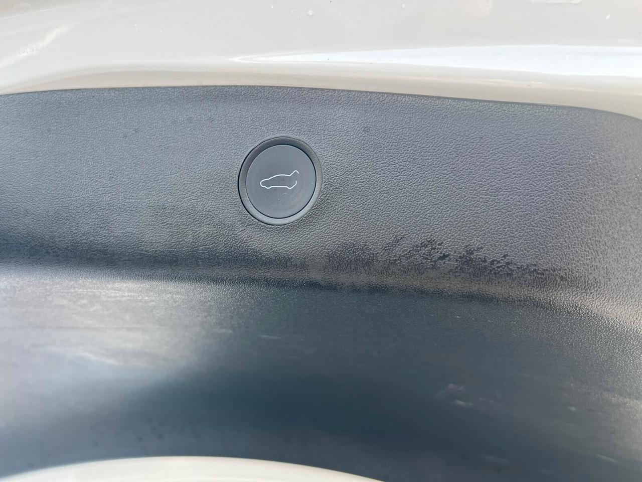 Tesla Model 3 Long Range Dual Motor AWD