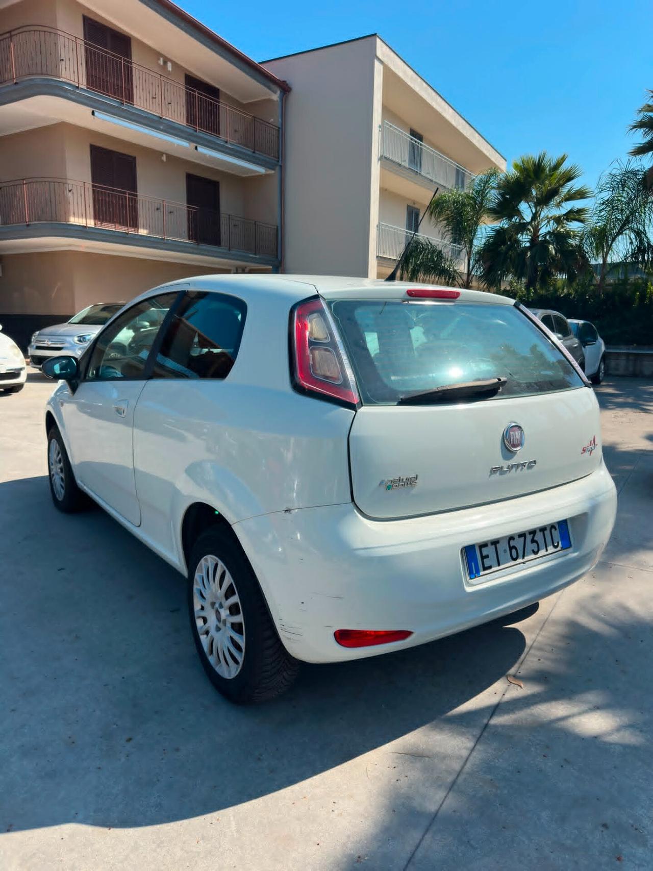 Fiat Punto 1.4 8V 3 porte Natural Power Street
