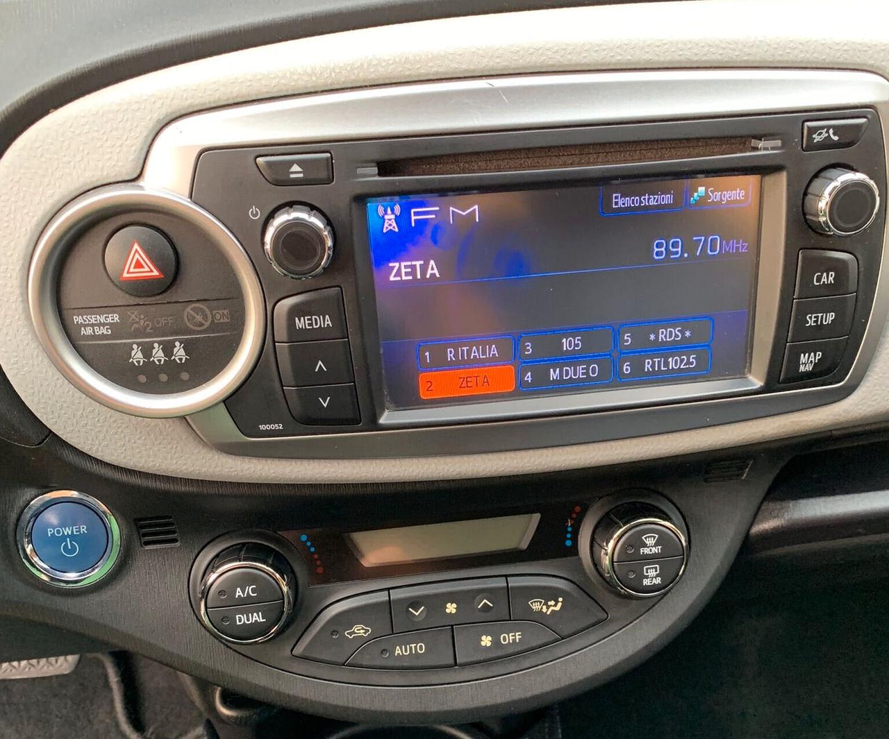 Toyota Yaris 1.5 Hybrid 5 porte Lounge