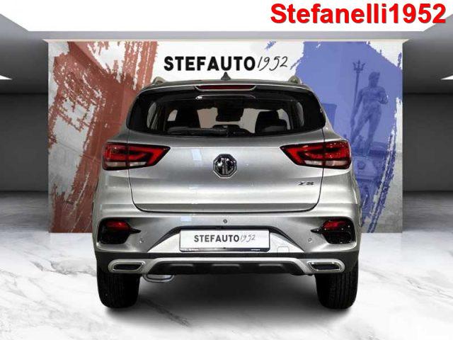 MG ZS MG 1.5L 5MT LUXURY Classic Benzina - Cosmic Silve