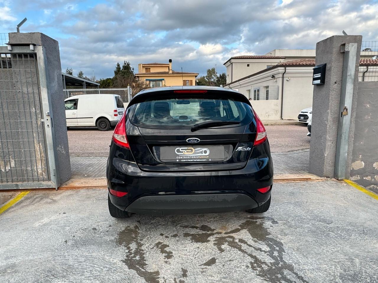 FORD FIESTA 5 PORTE - NEOPATENTATI