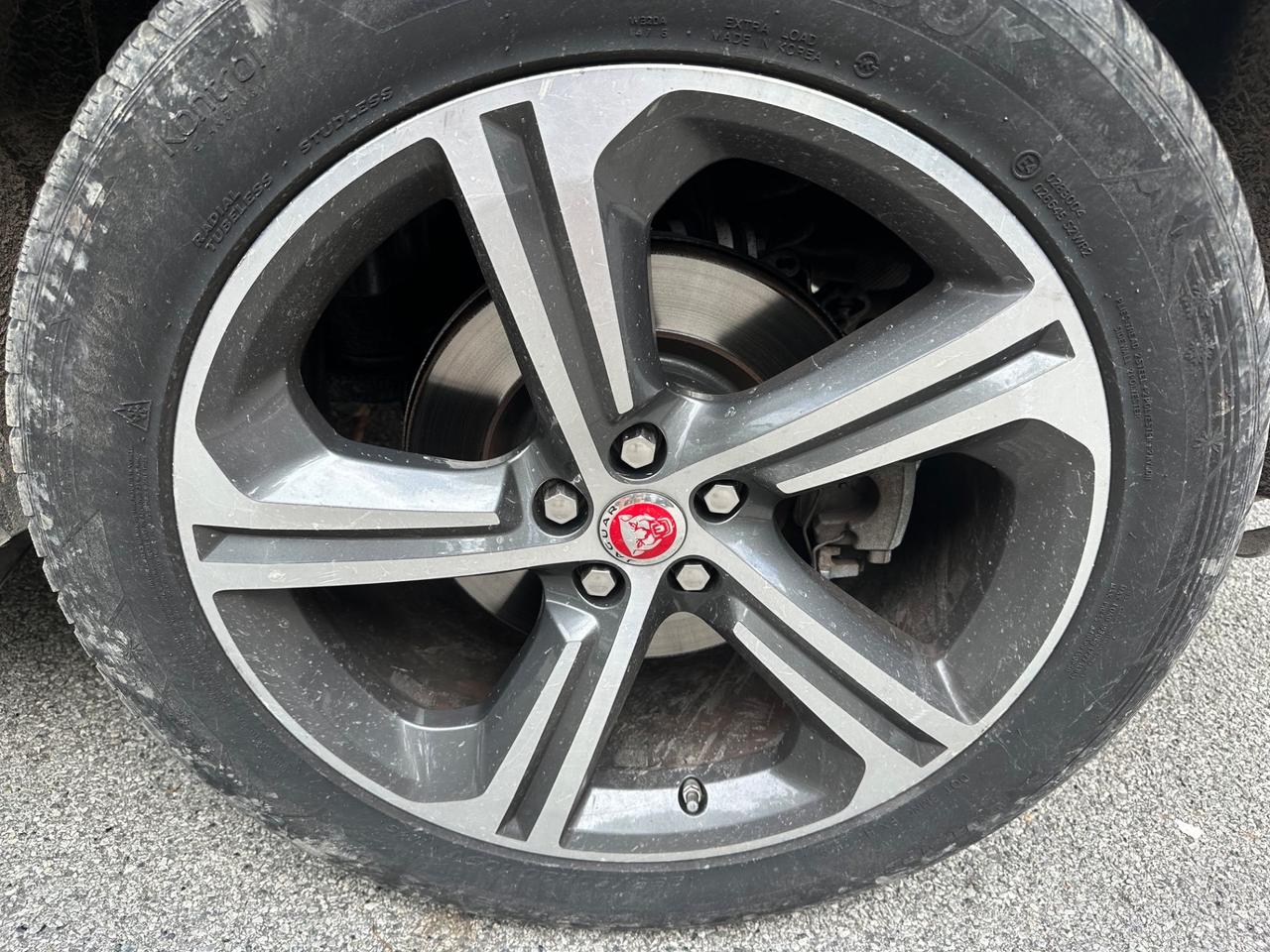 Jaguar F-Pace 2.0 D 180 CV AWD aut. R-Sport