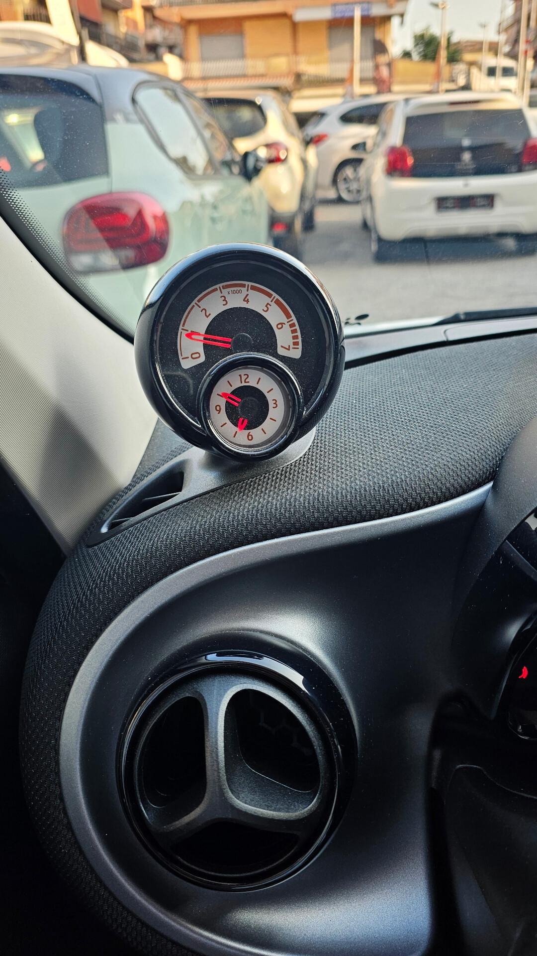 Smart forfour 70 1.0 twinamic Passion PACK SPORT + URBAN NAV TAGL UFF