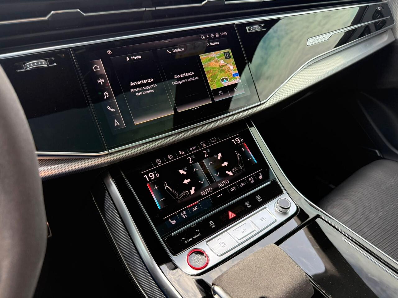 Audi Q8 RS TFSI V8 quattro tiptronic