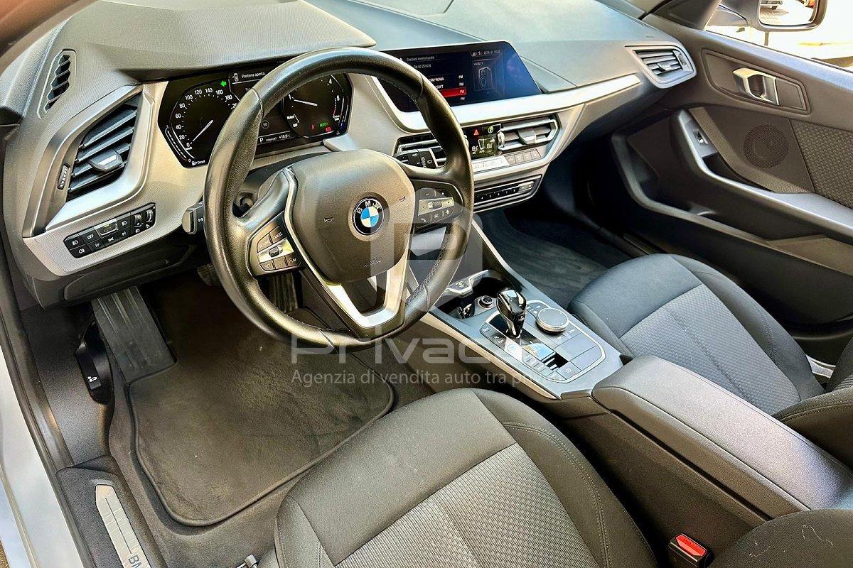 BMW 116d 5p. Advantage