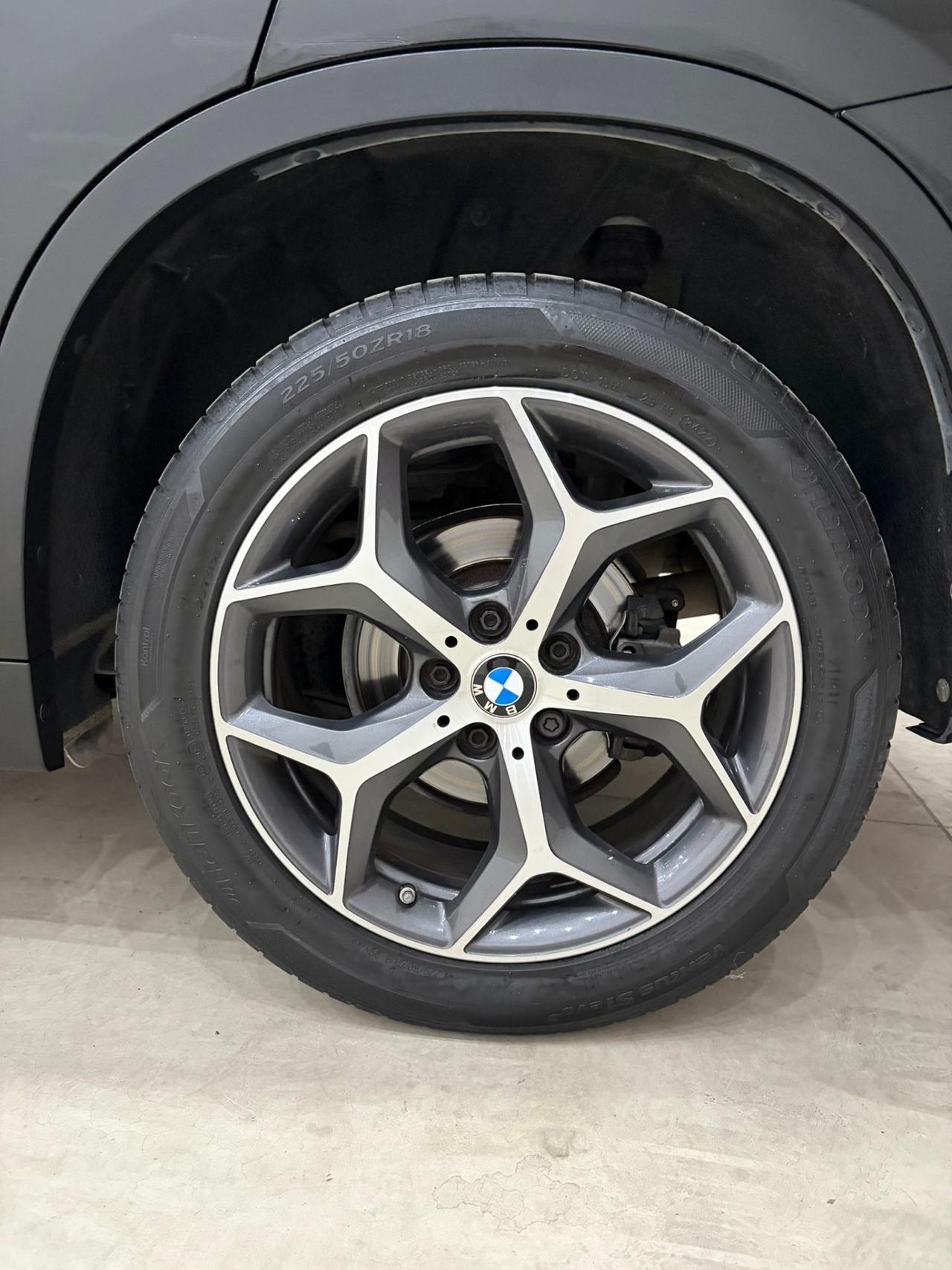 Bmw X1 sDrive18d xLine