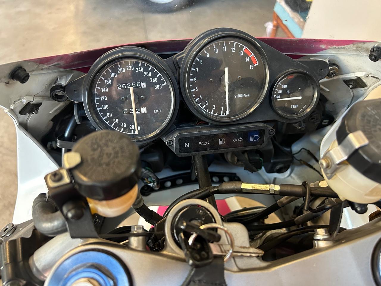 Yamaha YZF 750 SP Sport Production