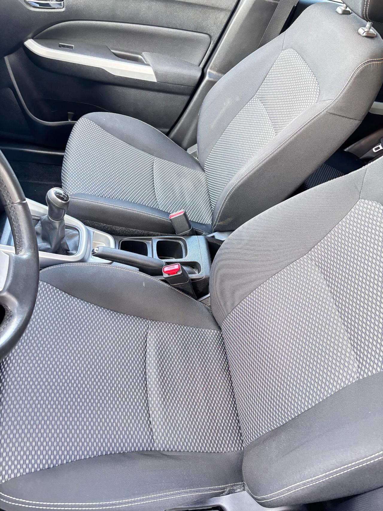 Suzuki Vitara 1.6 VVT V-Top