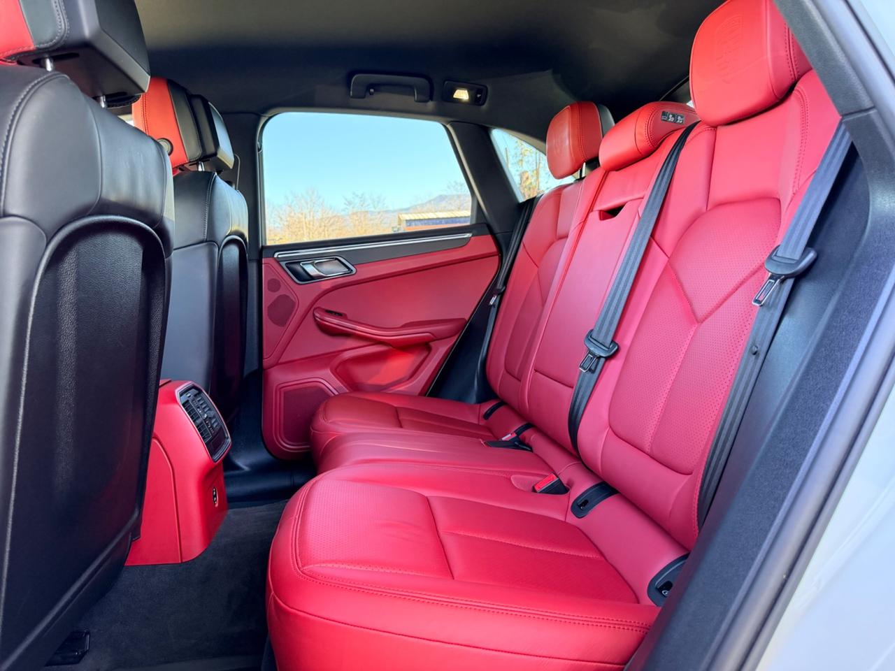 Porsche Macan 2.0i 245cv white edition int cartier