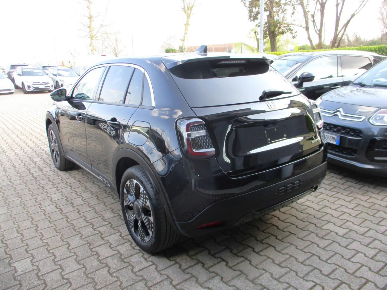 Fiat 600 Hybrid DCT MHEV LaPrima - FULL OPTIONAL