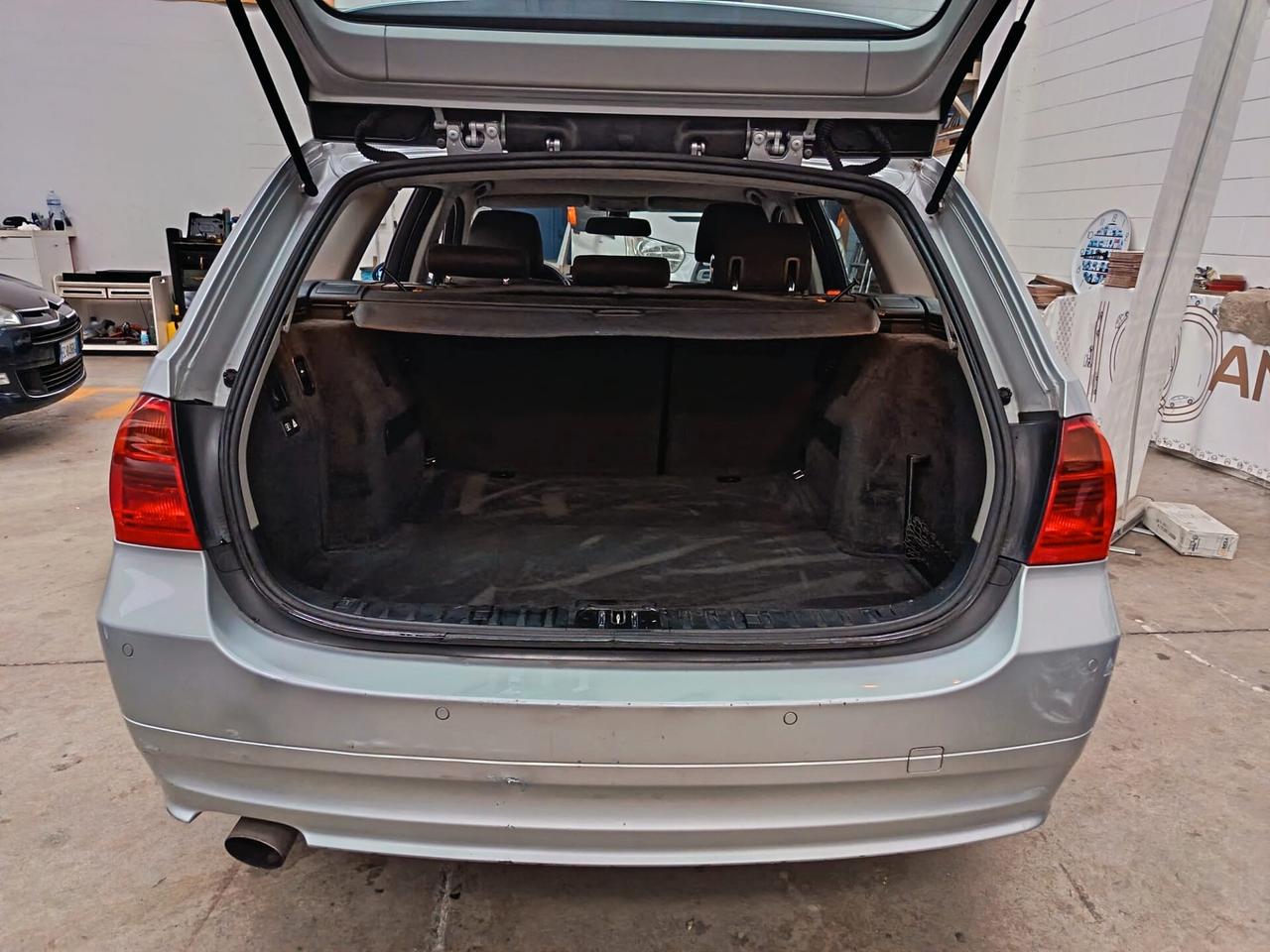 Bmw 320 320d cat Touring MSport// EXPORT