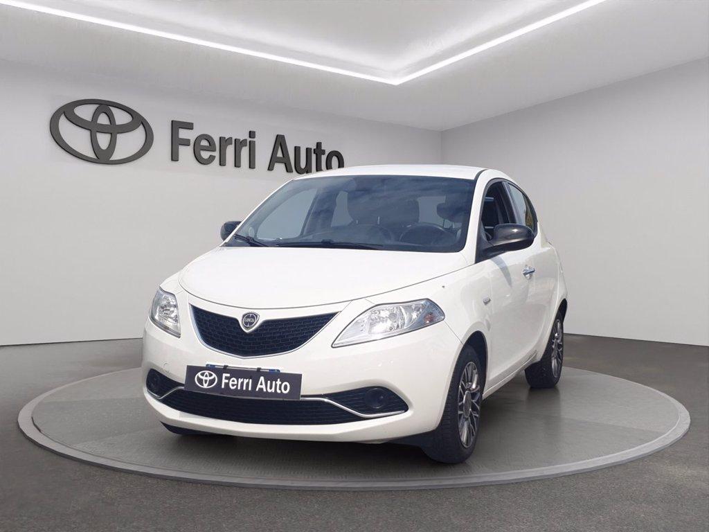 LANCIA Ypsilon 1.2 silver 69cv del 2016