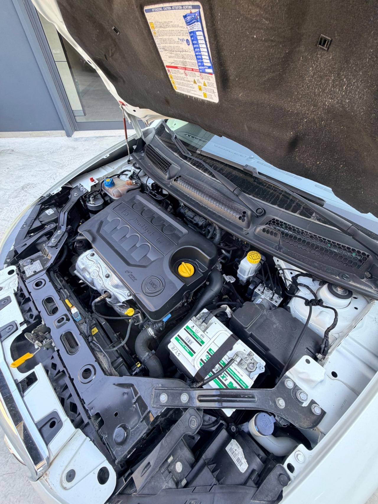 Lancia Delta 1.6 MJT DPF Gold