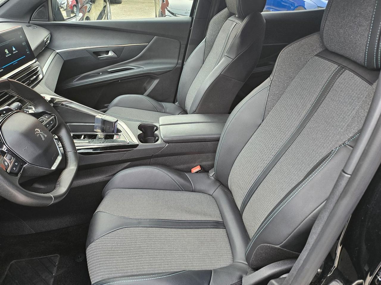 Peugeot 3008 BlueHDi 130 S&S EAT8 Allure Pack