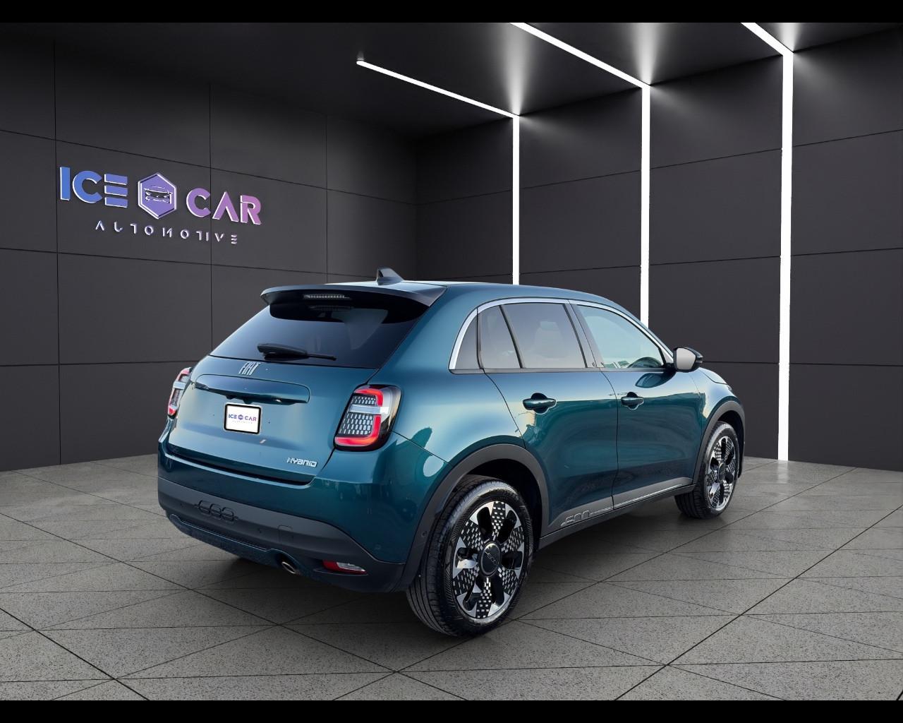 FIAT 600 Hybrid 110 CV DCT MHEV La Prima