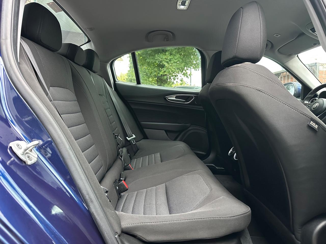 Alfa Romeo Giulia 2.2 Turbodiesel 180 CV AT8 Eco Business