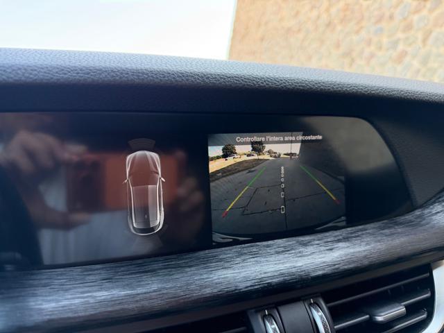 ALFA ROMEO Stelvio 190CV Q4 19'' BLACK+RETROCAMERA+2PDC+PACKBLACK