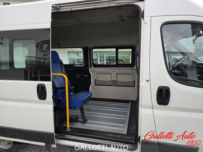 Peugeot Boxer 330 2.2 HDi/130CV FAP PM-TM Combi+IVA-DISABILI