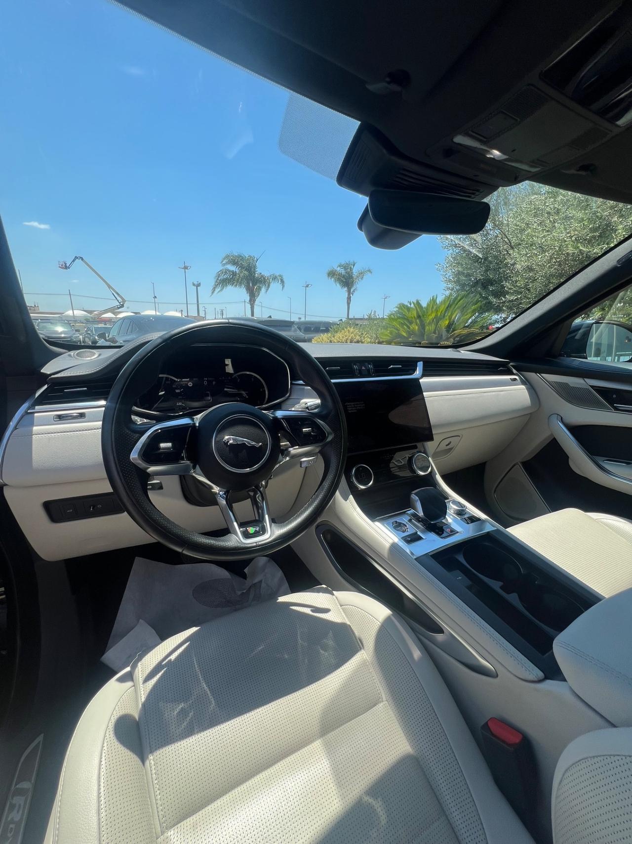 Jaguar F-Pace 2.0 D 204 CV AWD aut. R-Dynamic S