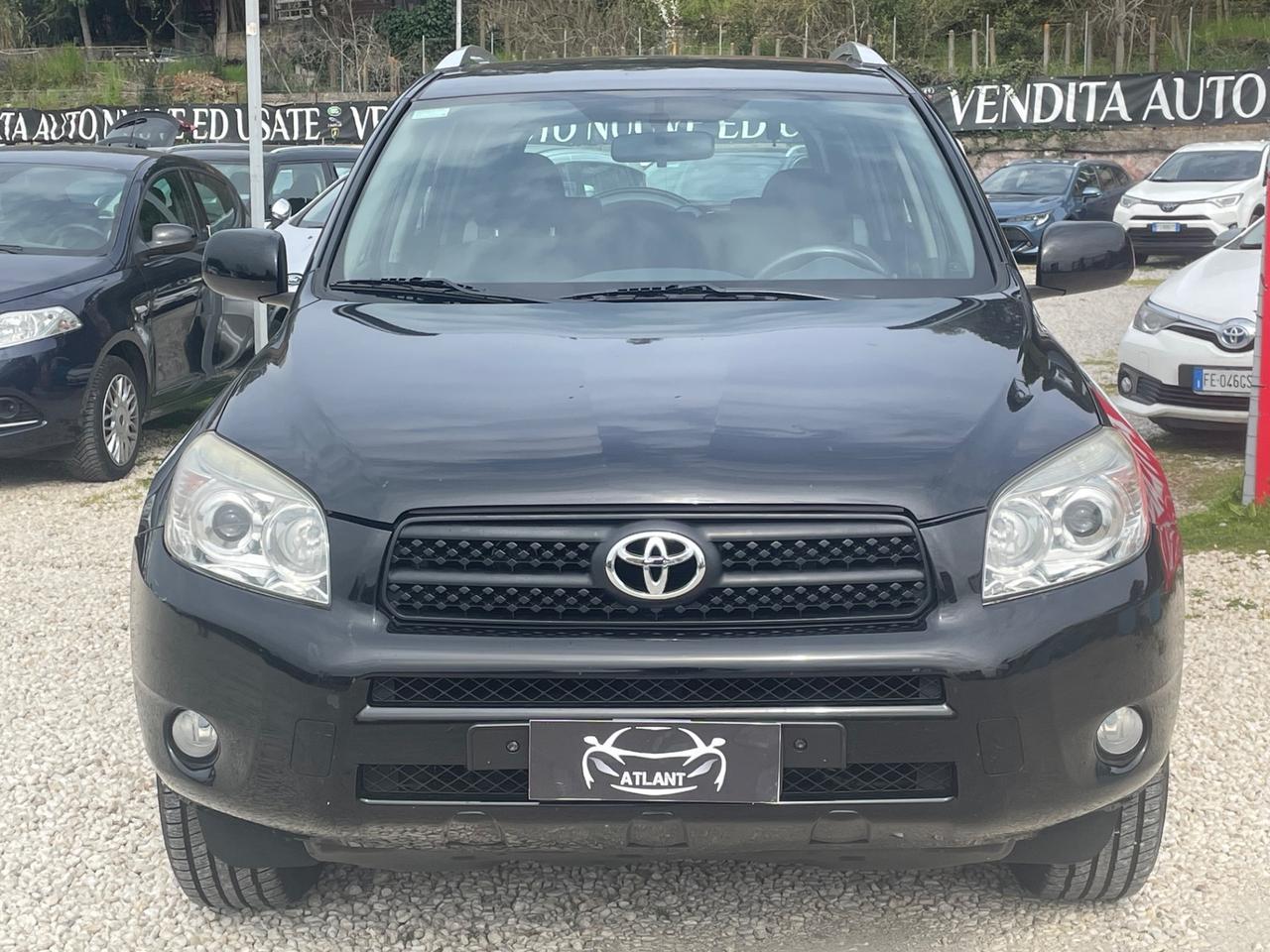 Toyota RAV 4 RAV4 2.2 D-4D 136 CV Luxury