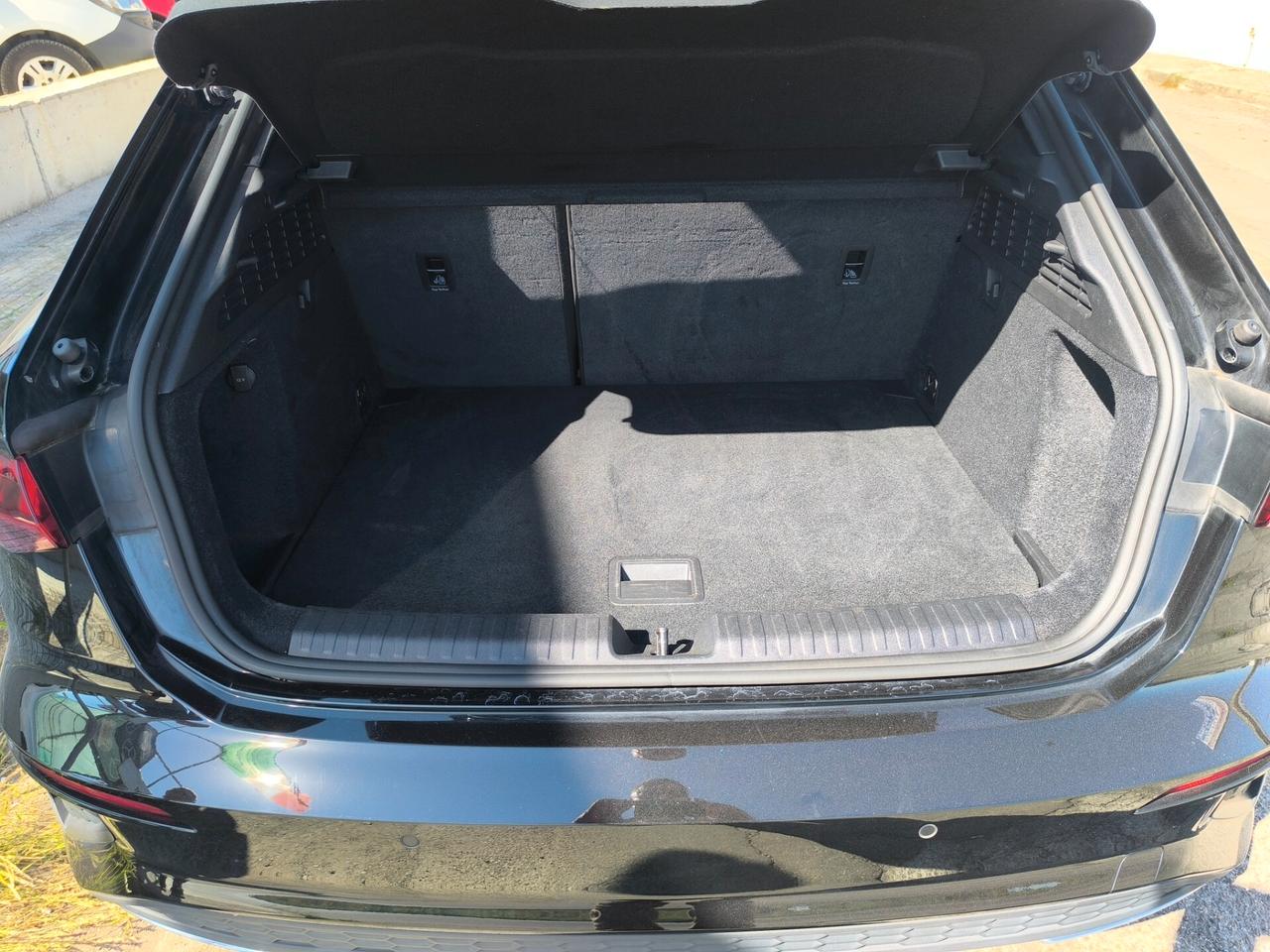 AUDI A3 2.0 TDI 150cv S-LINE INTERNO/ESTERNO TAGLIANDI AUDI