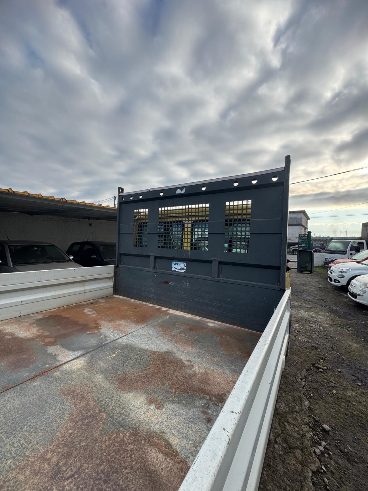 Iveco Daily 35.12 2.8 TDI ribaltabile 3 laterale