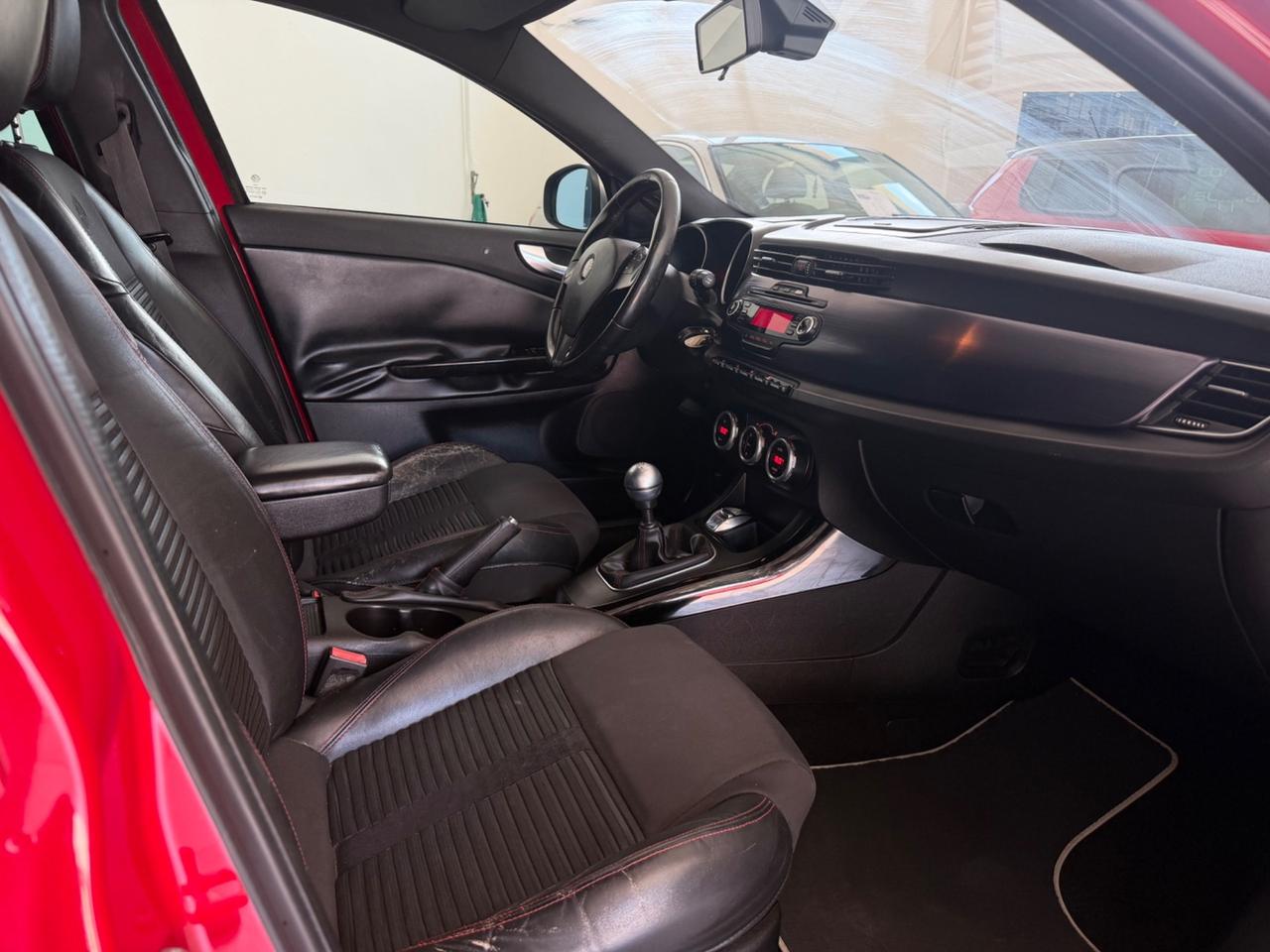 Alfa Romeo Giulietta 2.0 JTDm-2 140 CV Distinctive