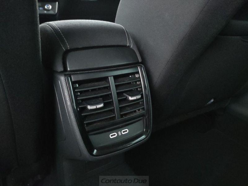 Škoda Kamiq Kamiq 1.0 tsi Black Dots 115cv dsg