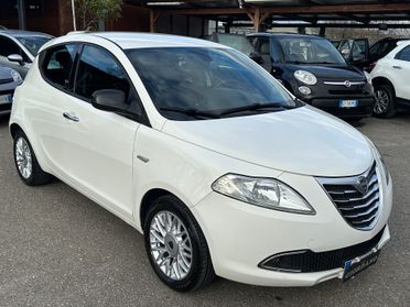 Lancia Ypsilon 1.3 MJT 16V 95 CV 5 porte S&S Silver