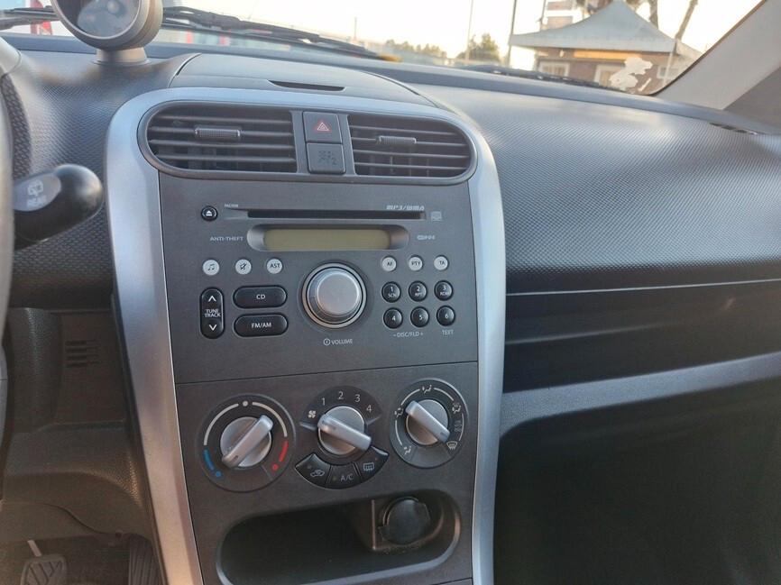 Opel Agila 1.2 16V 94 CV Elective