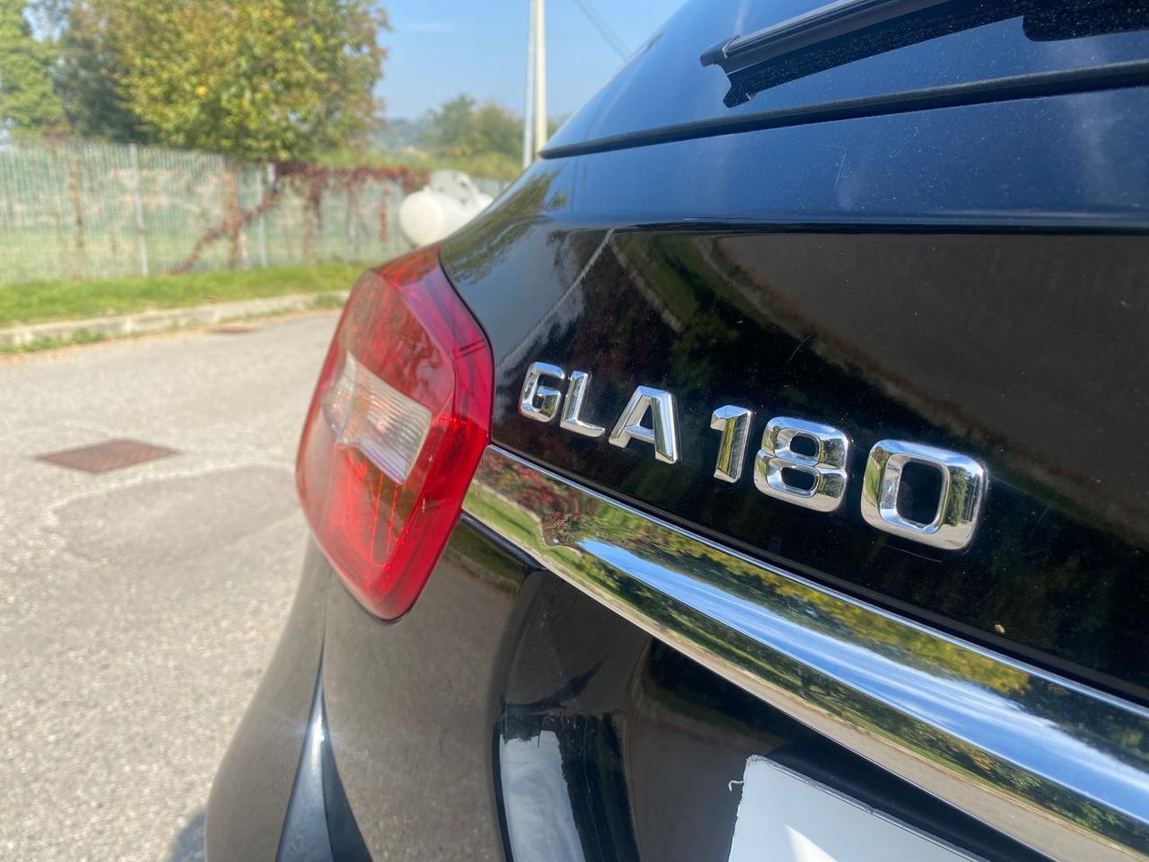 Mercedes-Benz GLA 180 CDI Sport GLA 180 #7230