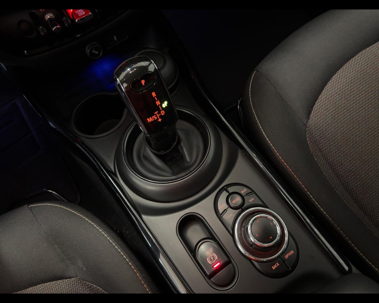 MINI Mini Clubman (F54) - Mini 1.5 Cooper Business Clubman