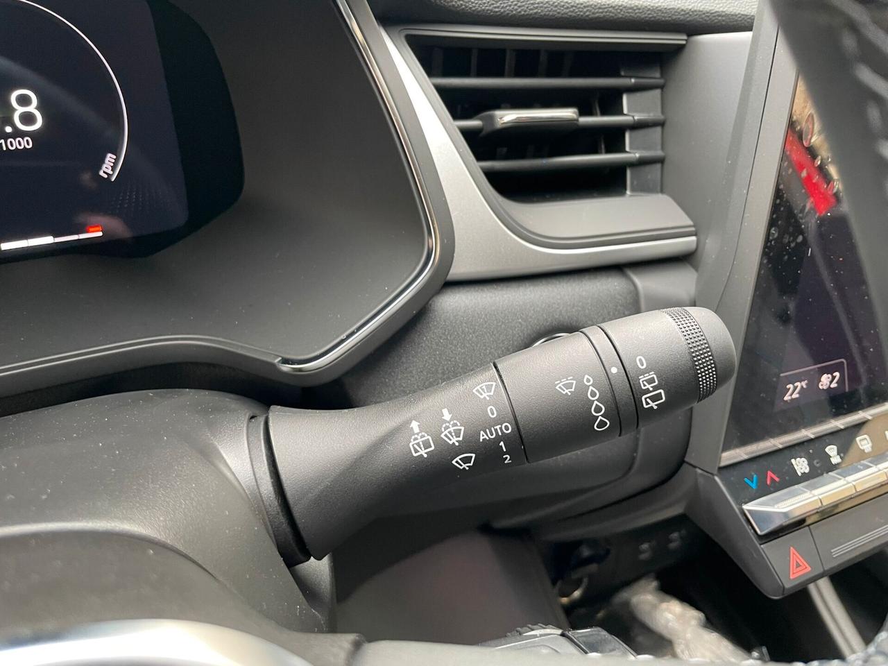 Renault Captur MITSUBISHI ASX 1.0 INVITE PLUS ECO-G