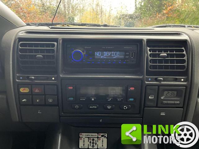 LAND ROVER Discovery 2.5 Tdi 136 CV TD5