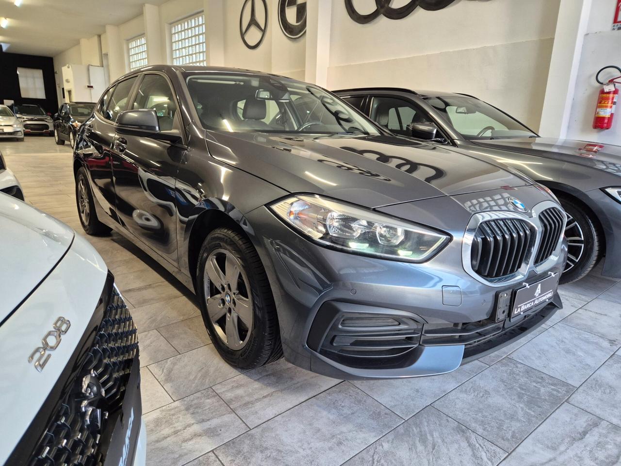 Bmw 116 116d 5p. Advantage