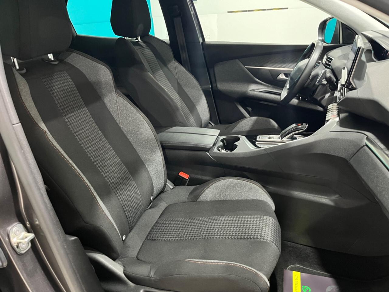 PEUGEOT 3008 *FULL LED *UNICOPROPRIETARIO *KM CERTIFICATI