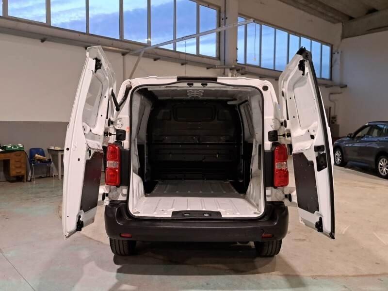 Peugeot EXPERT 4P 2.0 BLUEHDI 120 PREMIUM STANDARD