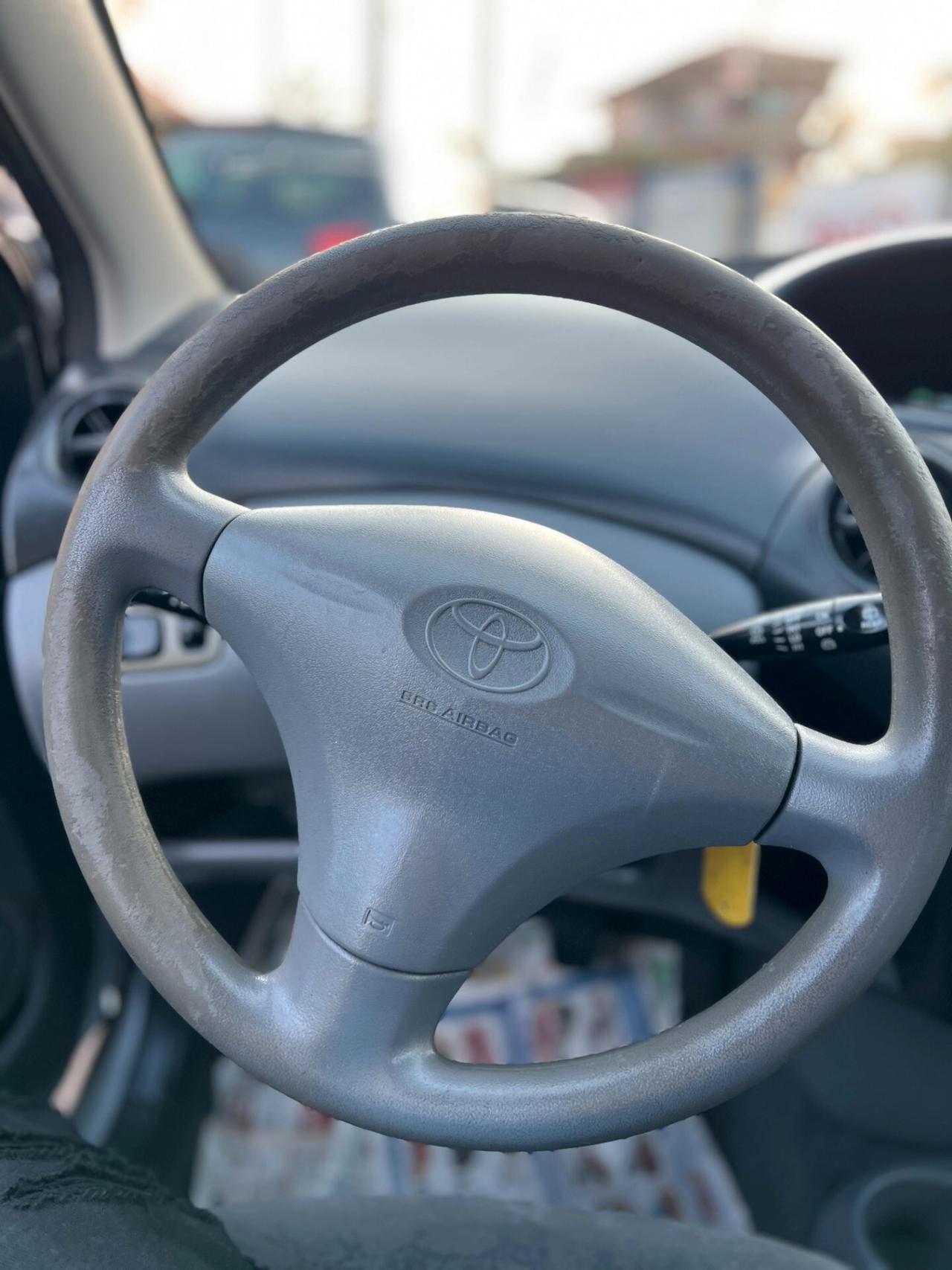 Toyota Yaris Verso 1.3i 16V cat Sol