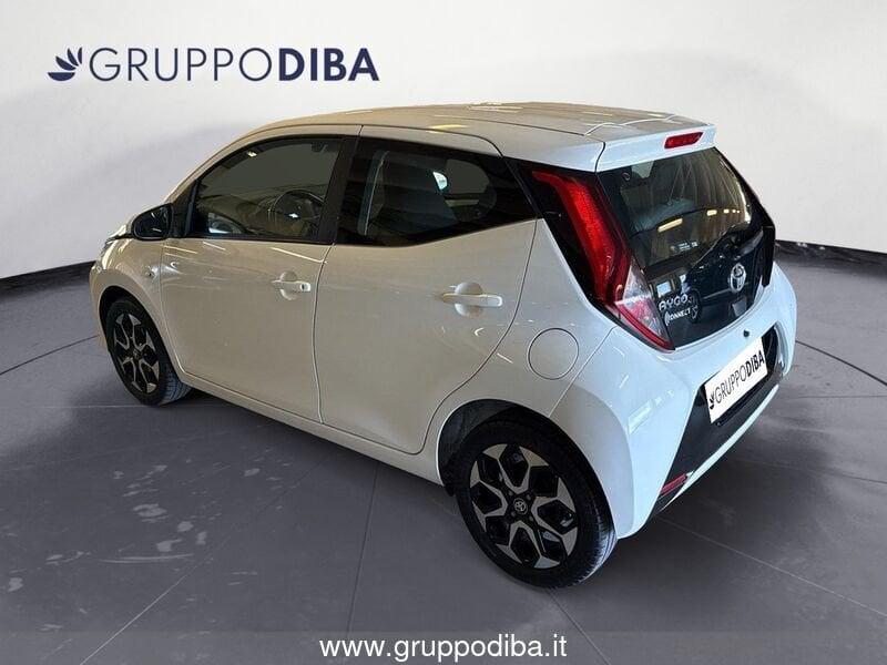 Toyota Aygo II 2018 5p 5p 1.0 x-play 72cv
