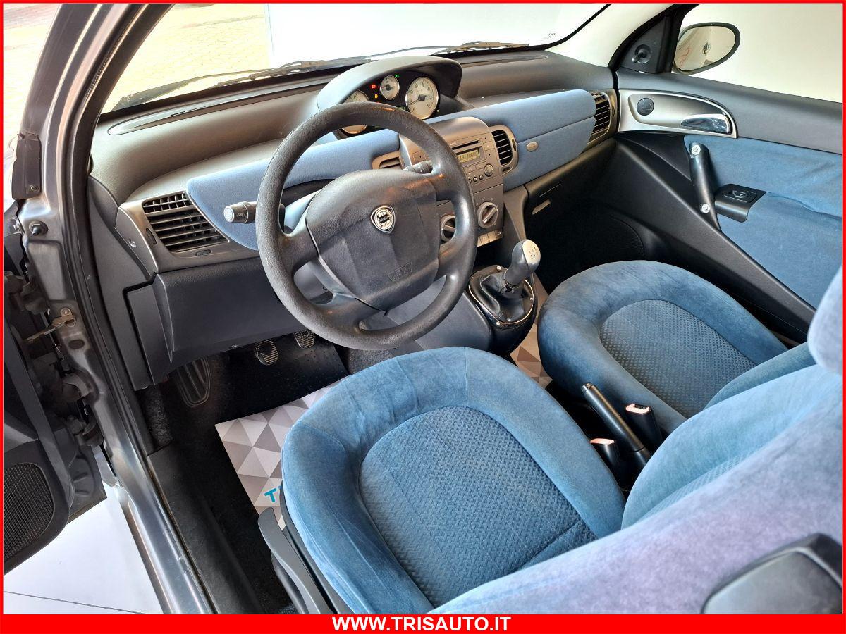 LANCIA Ypsilon 1.3 Mjt Argento NEOPATENTATI