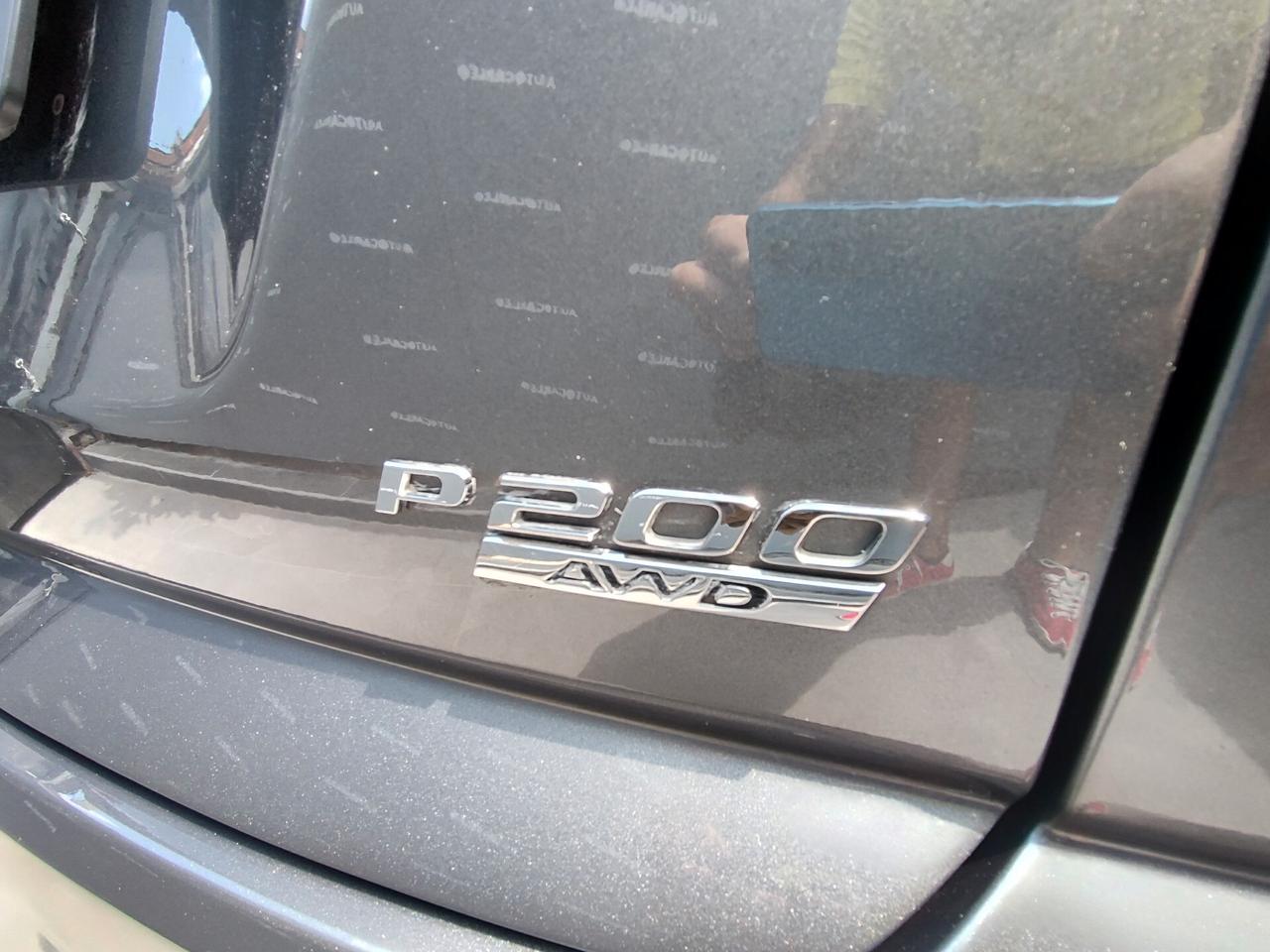 Jaguar E-Pace 2.0 BENZINA 200cv R-Dynamic S