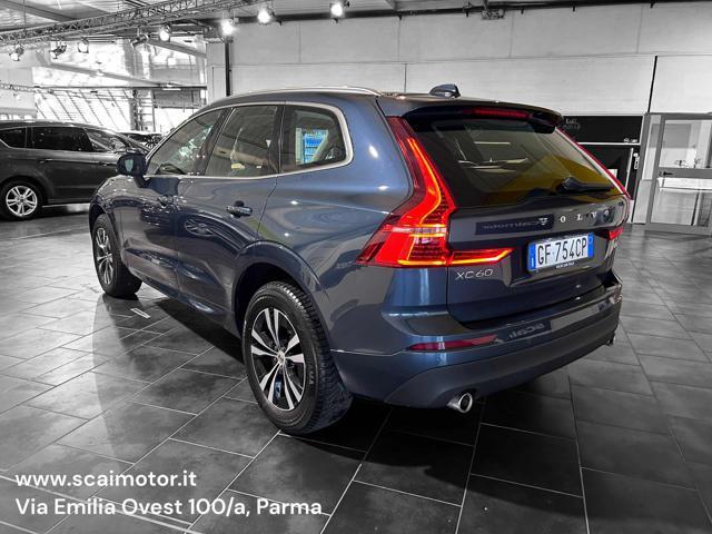 VOLVO XC60 B4 (d) Geartronic Momentum Pro