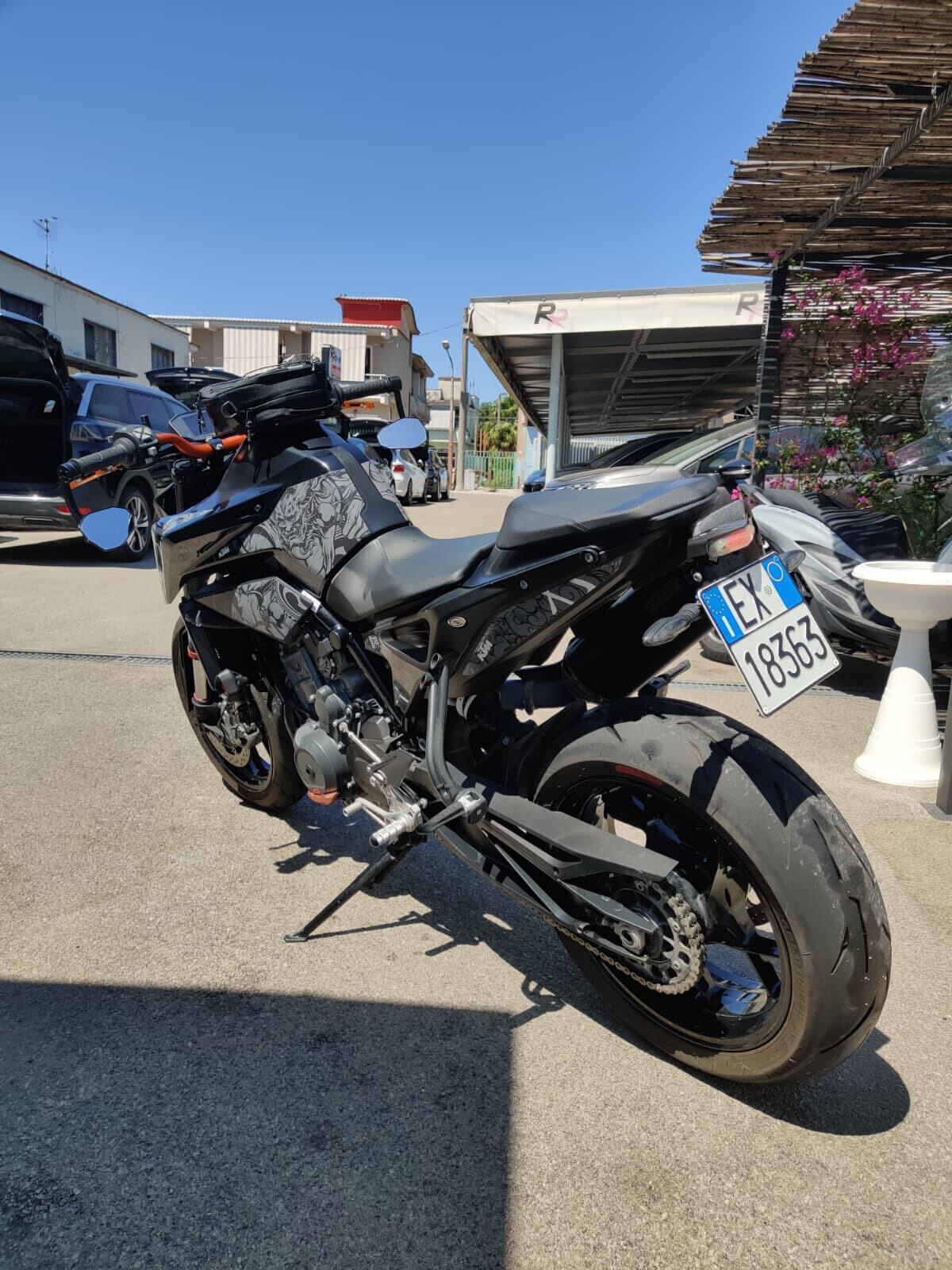 Ktm 890 Duke