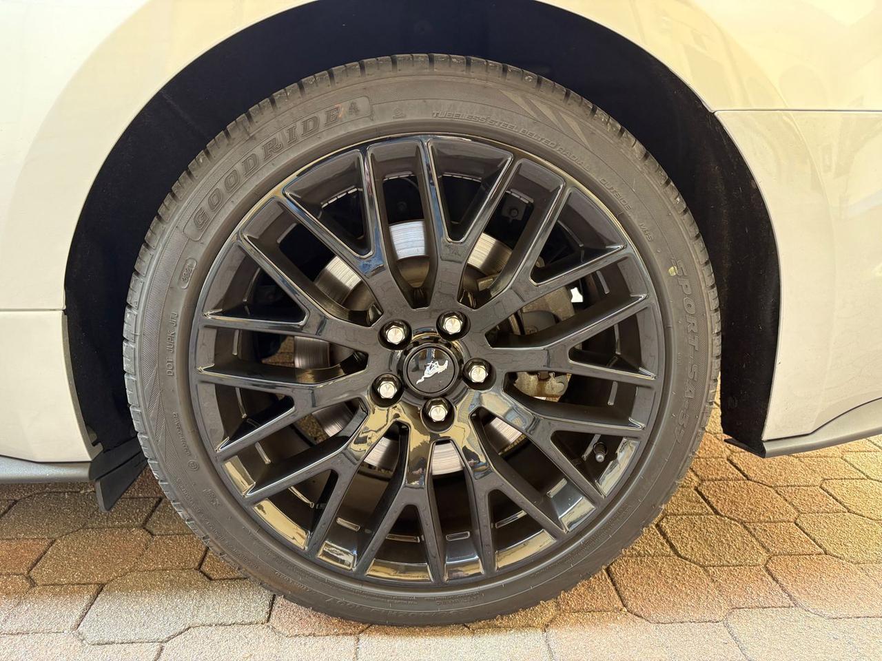 Ford Mustang 2.3 EcoBoost #7377