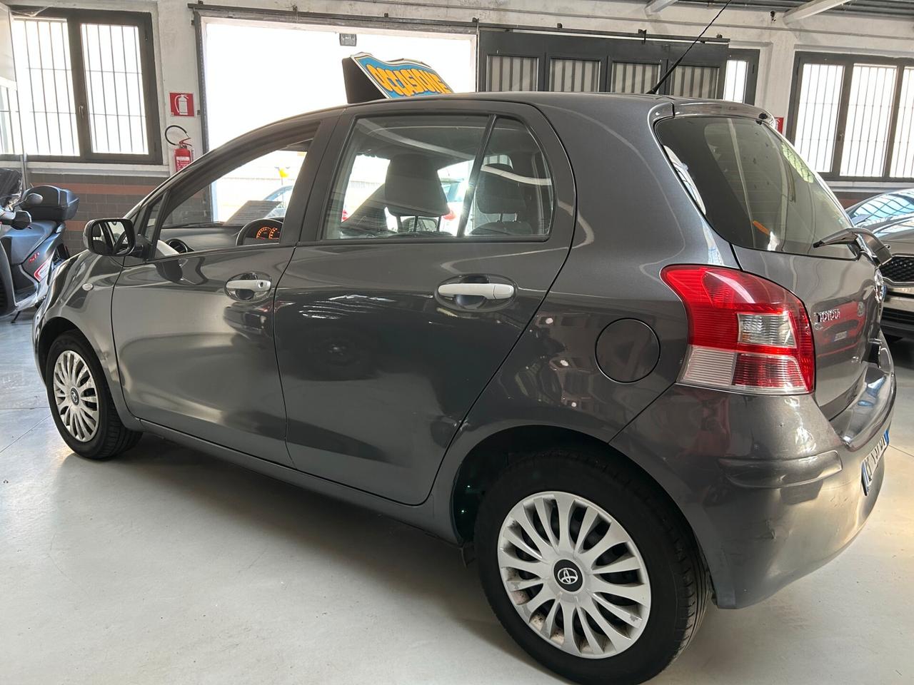 Toyota Yaris 1.3 5 porte M-MT Sol