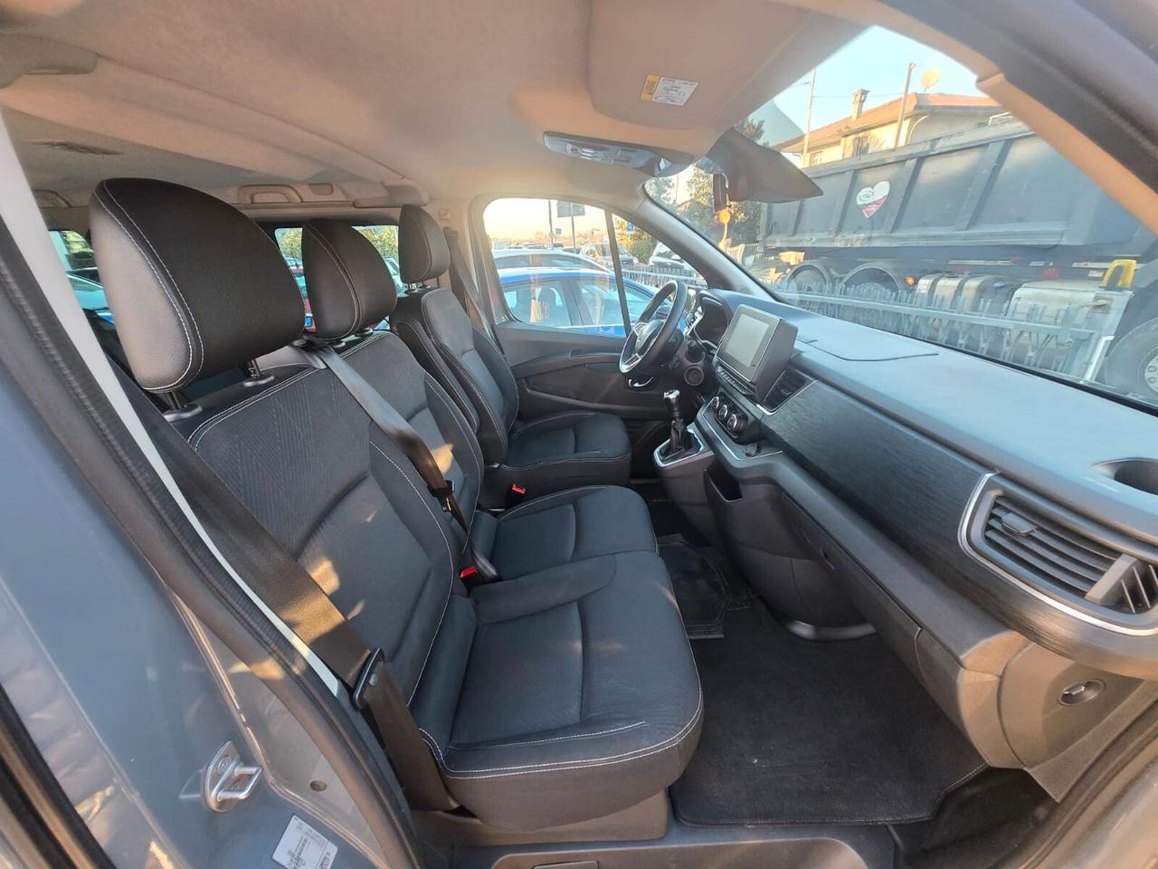 RENAULT TRAFIC BLUE dCi 150CV PL-TN EQUILIBRE -PROMO GENNAIO GA FIN&SAFE-